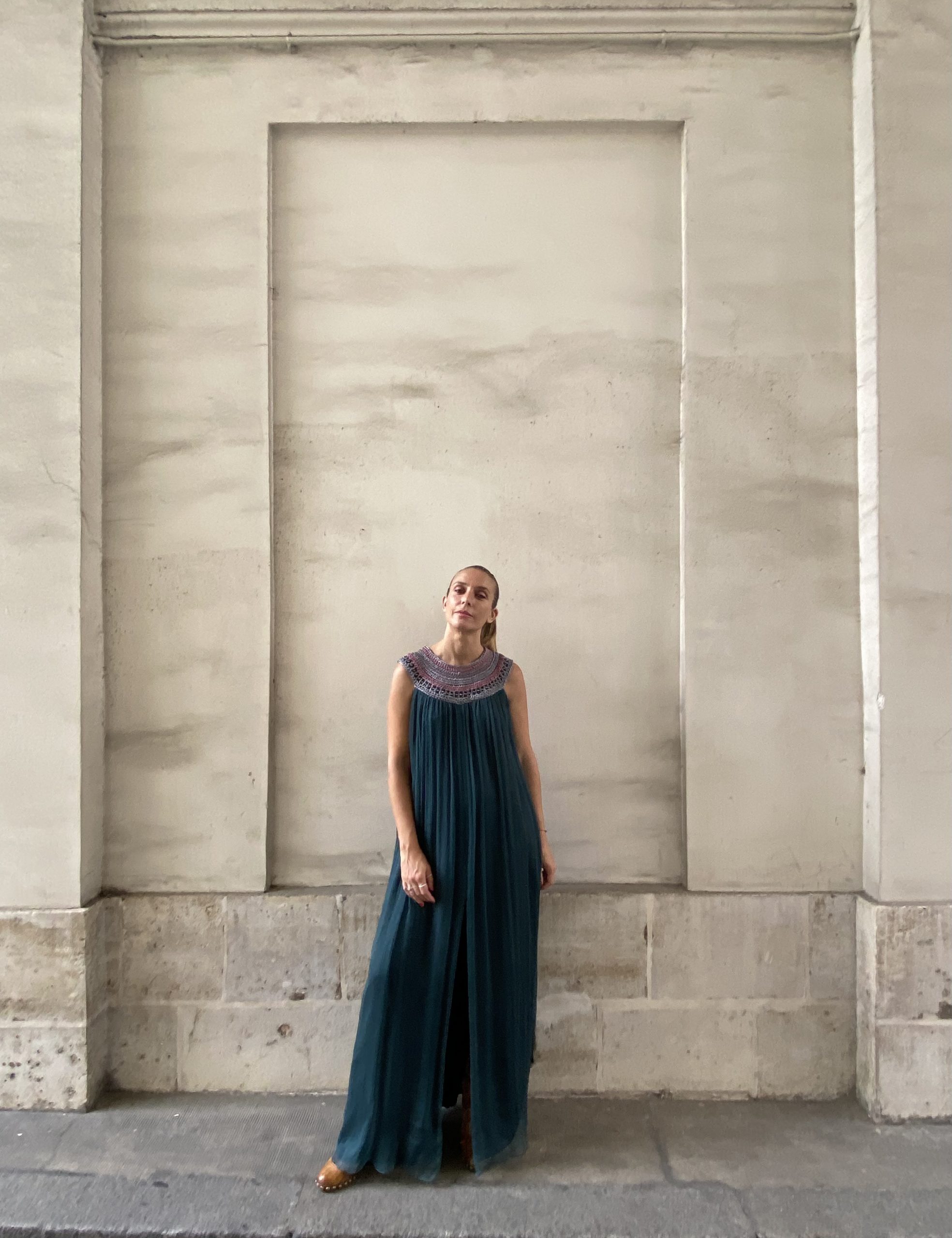 CHARLOTTE MULLOR ROBE ANGELLA EMERAUDE