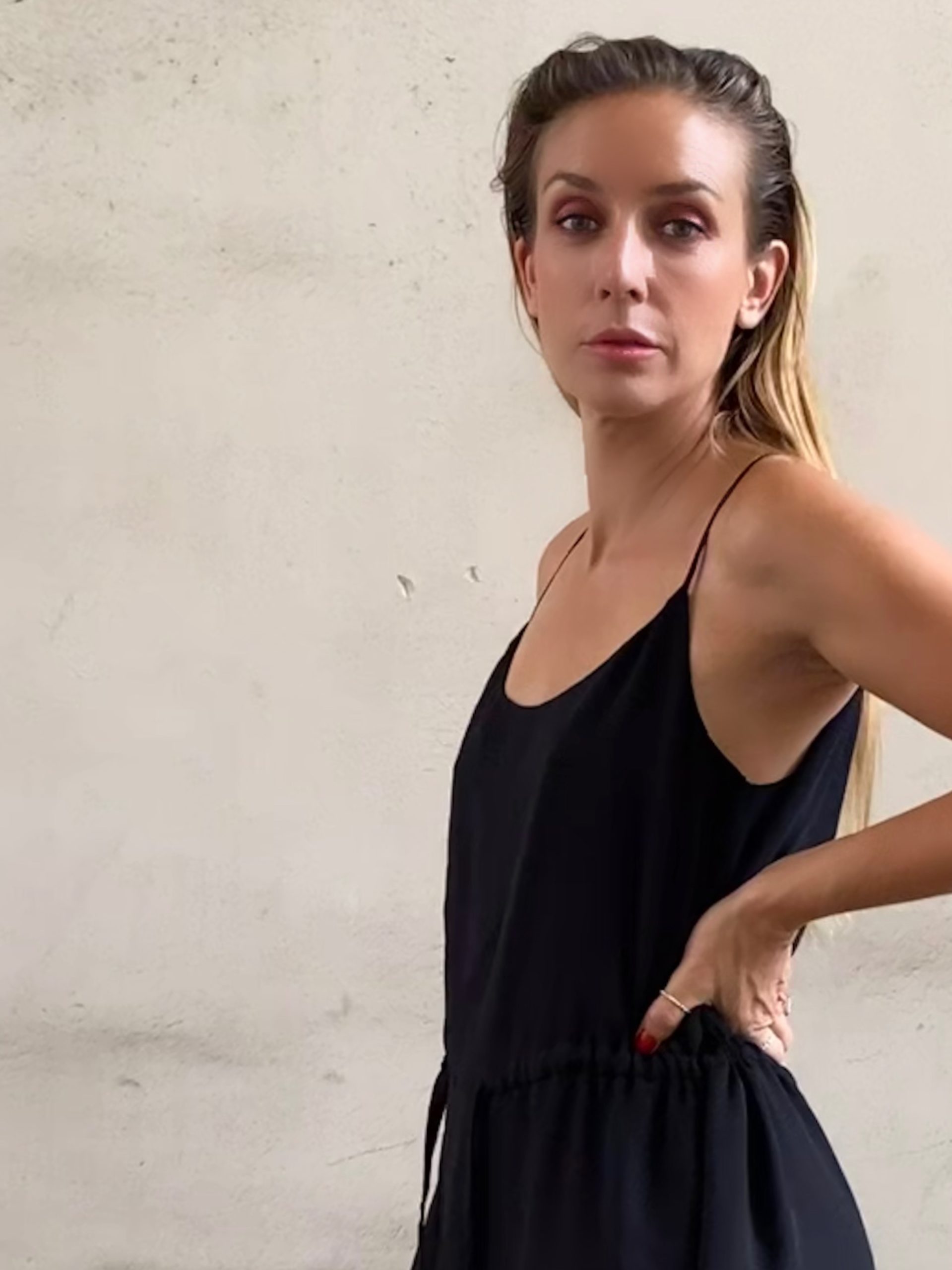 CHARLOTTE MULLOR ROBE VERONICA NOIR.....