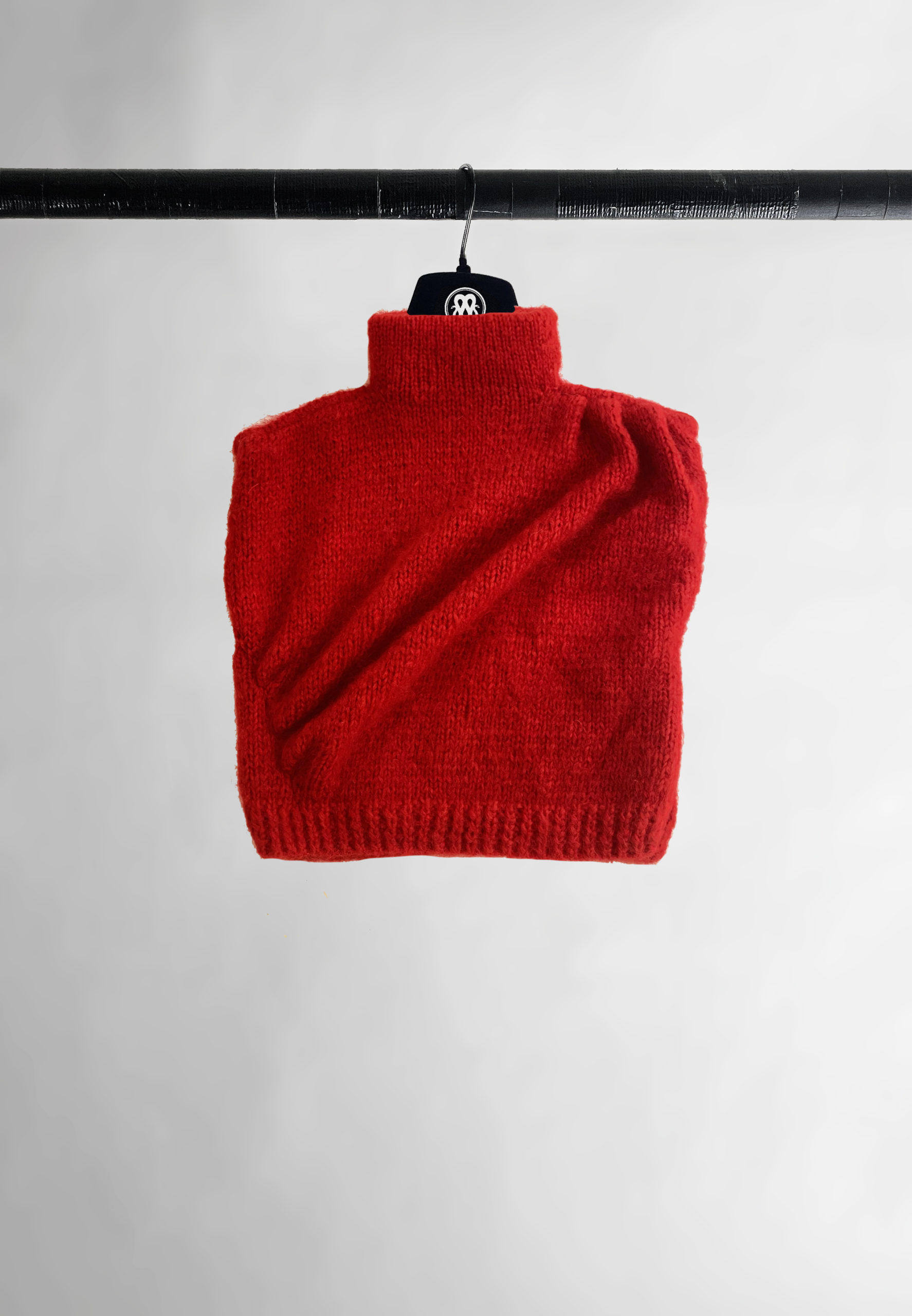 Charlotte Mullor Pull Katia rouge